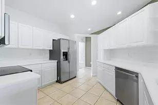 7644 Marsh Orchid Cir, Bradenton, FL 34203 - Photo 11