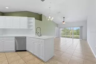 7644 Marsh Orchid Cir, Bradenton, FL 34203 - Photo 5