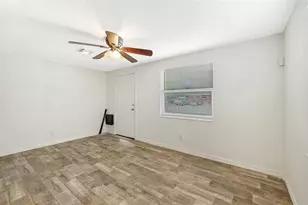 5617 6th St Ct E, Bradenton, FL 34203 - Photo 13