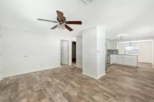 5617 6th St Ct E, Bradenton, FL 34203 - Photo 23