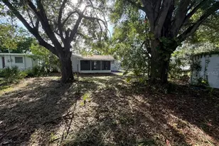 1220 12th Ave W, Palmetto, FL 34221 - Photo 13
