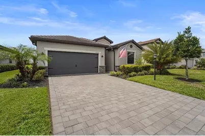 15522 Islandwalk Avenue, Bradenton, FL 34211 - Photo 1