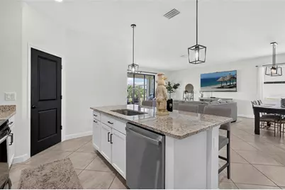15522 Islandwalk Avenue, Bradenton, FL 34211 - Photo 13