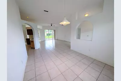 3892 Canopy Way, Sarasota, FL 34235 - Photo 5