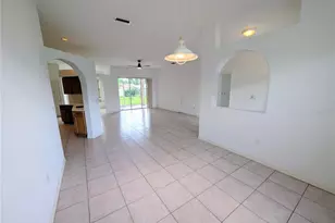 3892 Canopy Way, Sarasota, FL 34235 - Photo 5