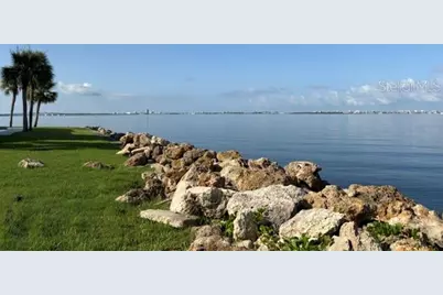 1003 Patterson Drive, Sarasota, FL 34234 - Photo 39
