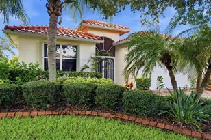 4238 65th Terrace E, Sarasota, FL 34243 - Photo 1