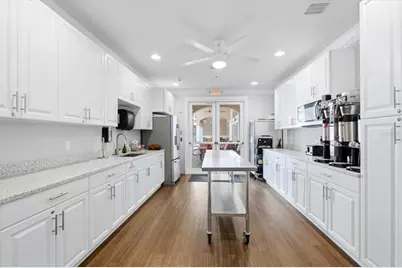 4238 65th Terrace E, Sarasota, FL 34243 - Photo 41