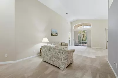 4238 65th Terrace E, Sarasota, FL 34243 - Photo 11