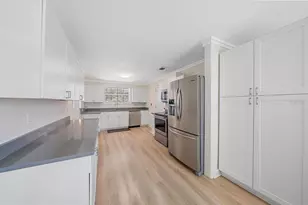 710 26th St W, Bradenton, FL 34205 - Photo 13