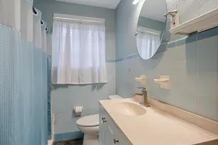 710 26th St W, Bradenton, FL 34205 - Photo 43