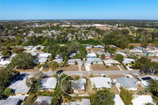 2956 Greenbriar St, Sarasota, FL 34237 - Photo 11