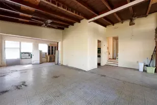 2956 Greenbriar St, Sarasota, FL 34237 - Photo 3