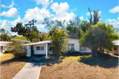 2956 Greenbriar Street, Sarasota, FL 34237 - Photo 1