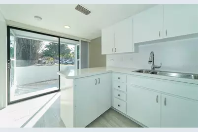 2139 Couver Drive #2139, Sarasota, FL 34231 - Photo 9
