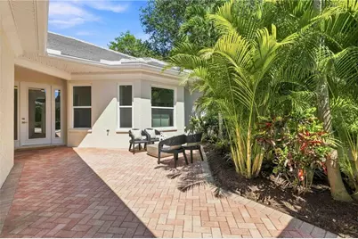 1354 Tearose Place, Sarasota, FL 34239 - Photo 5