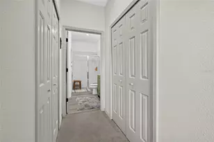 3687 Parkridge Cir, Sarasota, FL 34243 - Photo 25