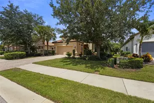 13223 Palermo Dr, Bradenton, FL 34211 - Photo 19