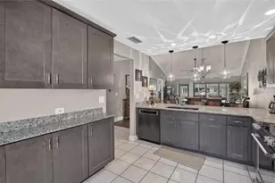 3217 Sandleheath, Sarasota, FL 34235 - Photo 11