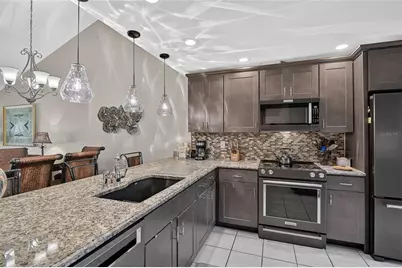 3217 Sandleheath #45, Sarasota, FL 34235 - Photo 9