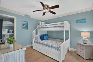 1141 W Peppertree Dr, Sarasota, FL 34242 - Photo 23