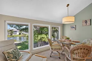 1141 W Peppertree Dr, Sarasota, FL 34242 - Photo 11