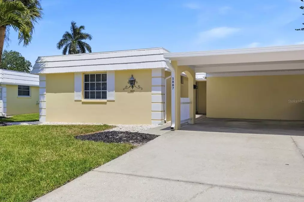 5887 Tidewood Ave #2, Sarasota, FL 34231 - MLS A4702736 - Coldwell