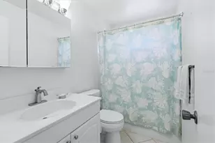 5887 Tidewood Ave, Sarasota, FL 34231 - Photo 23