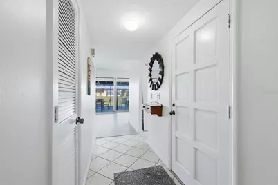 5887 Tidewood Avenue #2, Sarasota, FL 34231 - Photo 3