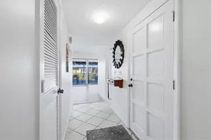 5887 Tidewood Ave, Sarasota, FL 34231 - Photo 3