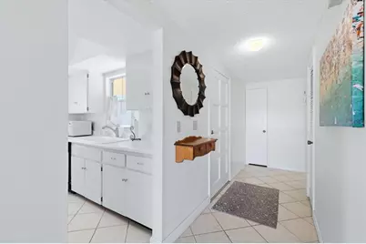 5887 Tidewood Avenue #2, Sarasota, FL 34231 - Photo 15