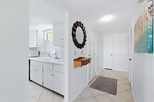 5887 Tidewood Ave, Sarasota, FL 34231 - Photo 15