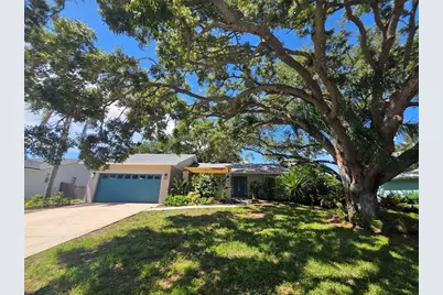 7708 NW 9th Ave Drive, Bradenton, FL 34209 - Photo 1