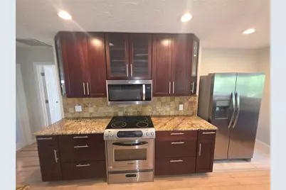 7708 NW 9th Ave Drive, Bradenton, FL 34209 - Photo 9