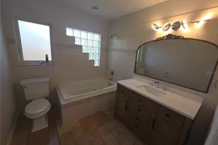 7708 NW 9th Ave Dr, Bradenton, FL 34209 - Photo 15