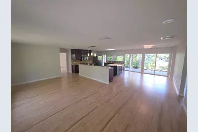 7708 NW 9th Ave Drive, Bradenton, FL 34209 - Photo 7