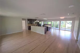 7708 NW 9th Ave Dr, Bradenton, FL 34209 - Photo 7