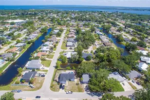 7708 NW 9th Ave Dr, Bradenton, FL 34209 - Photo 45