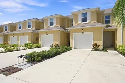 11957 Sky Acres Terrace, Lakewood Ranch, FL 34211 - Photo 3