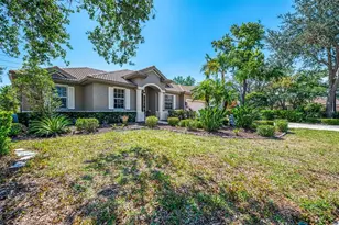 107 Wayforest Dr, Venice, FL 34292 - Photo 7