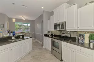 107 Wayforest Dr, Venice, FL 34292 - Photo 29