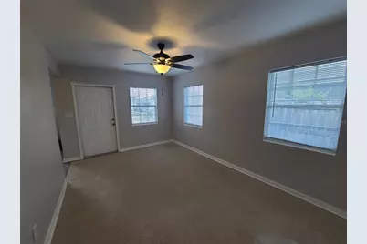 5000 35th Avenue N, Saint Petersburg, FL 33710 - Photo 5