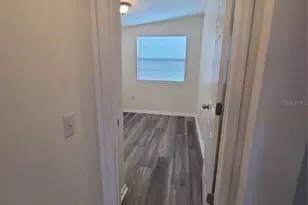 5000 35th Ave N, Saint Petersburg, FL 33710 - Photo 13