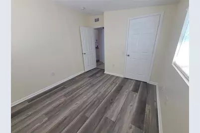 5000 35th Avenue N, Saint Petersburg, FL 33710 - Photo 15