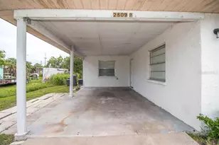 2809 47th Ave W, Bradenton, FL 34207 - Photo 7