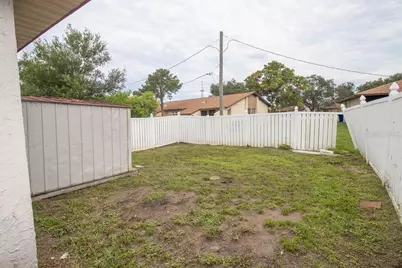 2809 47th Avenue W, Bradenton, FL 34207 - Photo 13