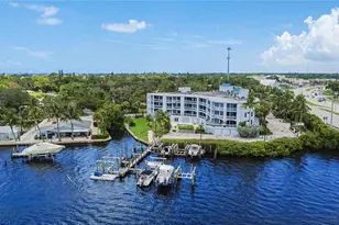 516 Tamiami Trail S, Nokomis, FL 34275 - Photo 1