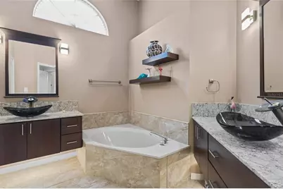 6774 Paseo Castille, Sarasota, FL 34238 - Photo 23