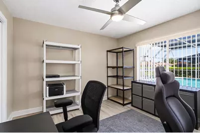 5833 Carriage Drive, Sarasota, FL 34243 - Photo 17