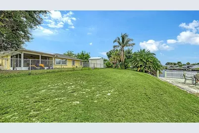 481 W Tarpon Boulevard NW, Port Charlotte, FL 33952 - Photo 43